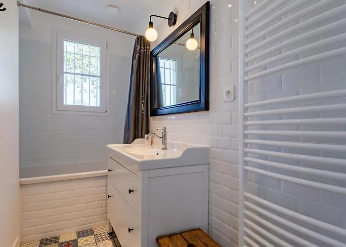 Le Colibri By Interhome * Кабур